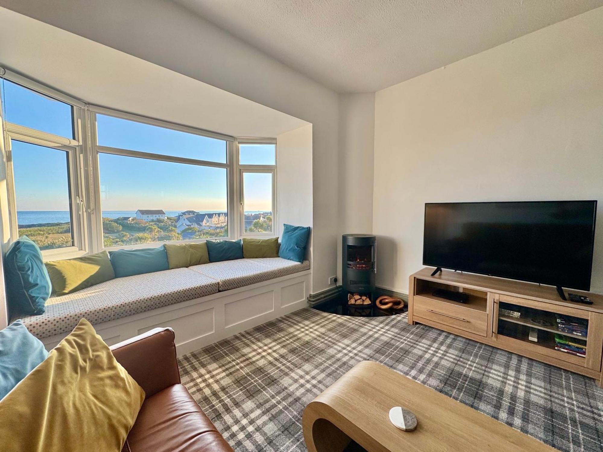 Lagoon View - Sea View- Pet Friendly - 2 Bed Apt - En-Suite Триадър Екстериор снимка